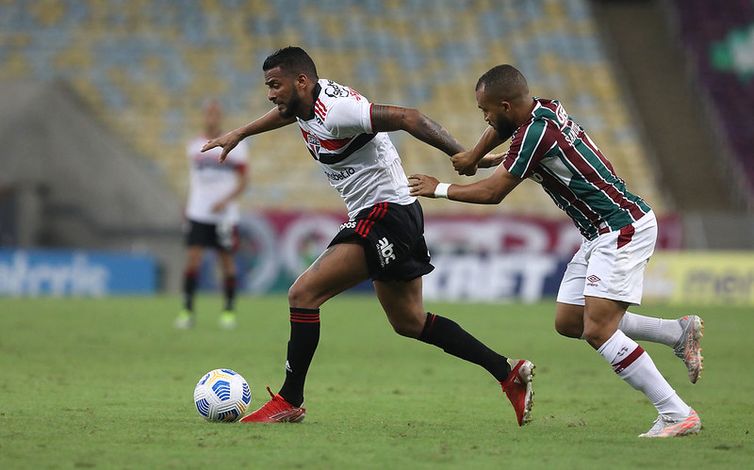 FLUMINENSE X SÃO PAULO - BRASILEIRÃO 2022 - 17ª RODADA - TRANSMISSÃO AO  VIVO DIRETO DO MORUMBI 