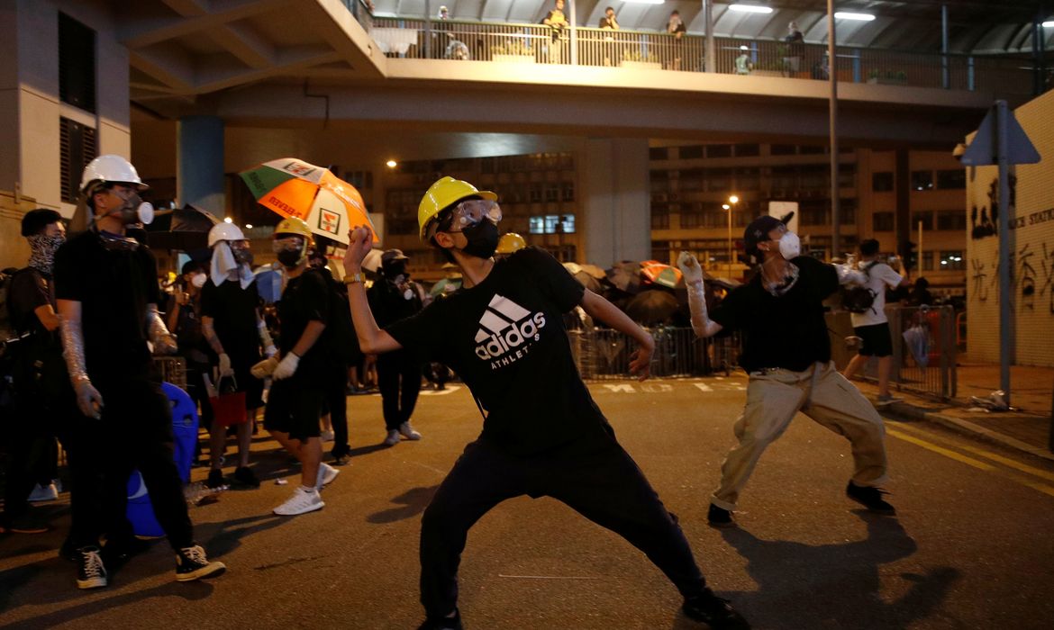 Metrô, Hong Kong, Protestos. REUTERS/Edgar Su