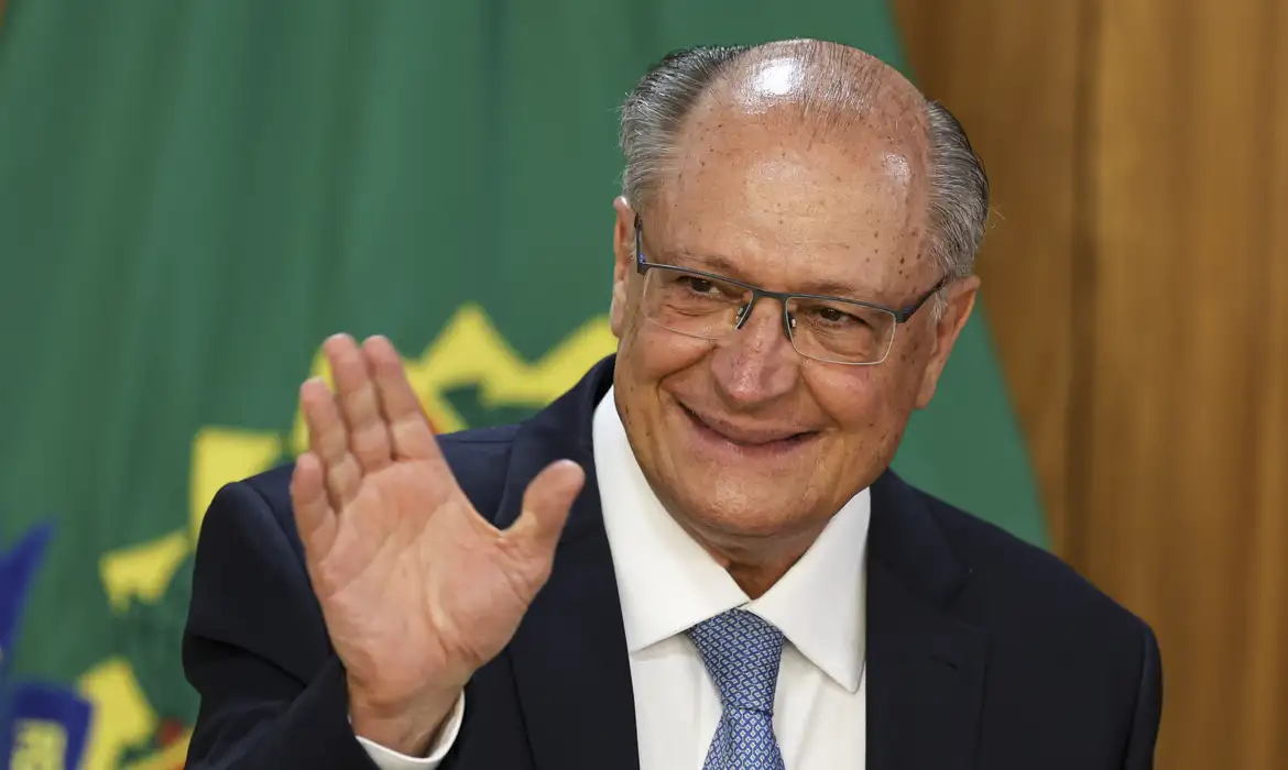 MDIC quer ampliar Programa Reintegra a partir de 2025, diz Alckmin