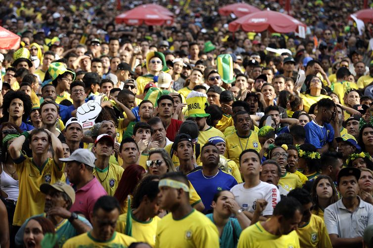 Copa 2018, Brasil e Belgica, Anhagabaú