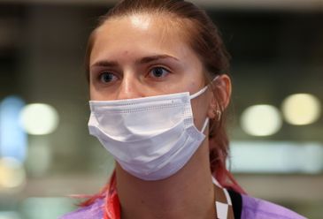 Krystsina Tsimanouskaya no aeroporto em Tóquio - visto humanitário - velocista - Bielorrússia - Belarus - Olimpíada