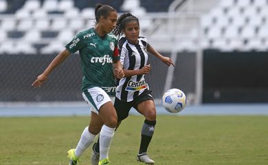 Palmeiras vence Botafogo por 4 a 0 fora de casa no Brasileiro Feminino - em 29/04/2021