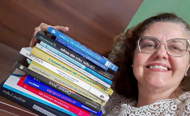 Rio de Janeiro (RJ) 08/02/2024 - Heloise Gripp Diniz foi a primeira surda a se tornar doutora em Linguística pela UFRJ
Foto: Heloise Gripp Diniz/Arquivo Pessoal