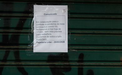 Rio de Janeiro tem o primeiro dia de comércio fechado por determinação da prefeitura