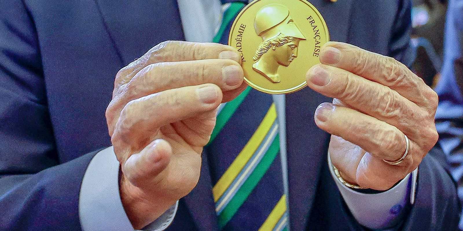Lula é o 20º chefe de Estado homenageado pela Academia Francesa Lula é o 20º chefe de Estado homenageado pela Academia Francesa