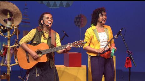 Artistas do Sintonia Dominó formados em teatro e em música