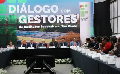 São Paulo (SP), 23/08/2024 - O presidente da República, Luiz Inácio Lula da Silva, o vice-presidente Geraldo Alckmin e o ministro da Fazenda, Fernando Haddad, participam de reunião com gestores do Instituto Federal de Educação, Ciência e Tecnologia, Campus São Paulo, no Canindé. Foto: Rovena Rosa/Agência Brasil