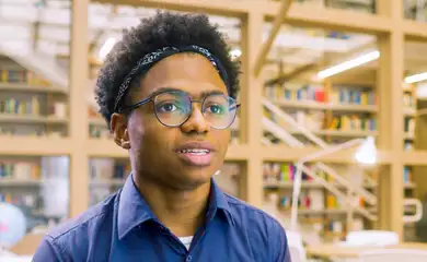 Brasília (DF), 16/04/2025 - Eric Sousa Costa Ribeiro, Estudante de Engenharia Aeroespacial e Física na Universidade de Notre Dame em Indiana.
Frame Histórias de Sucesso Ismart