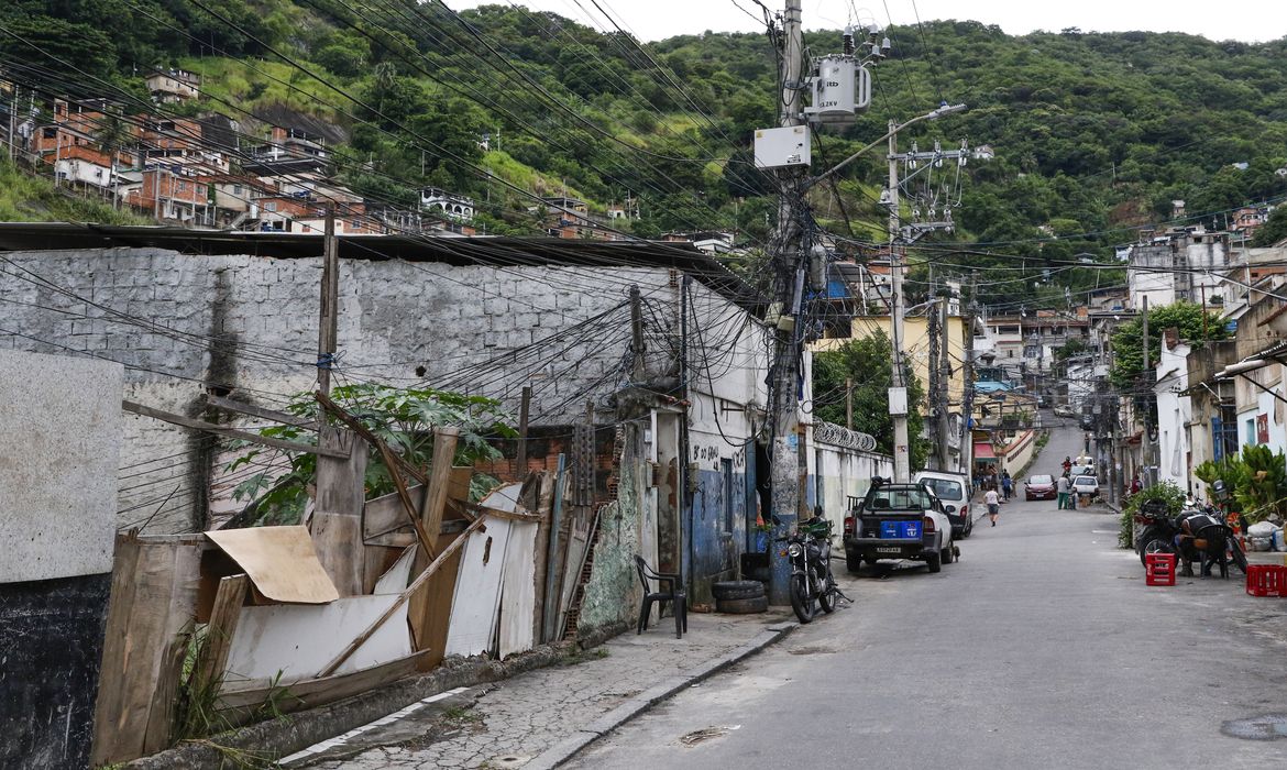 Rio de Janeiro (RJ) 26/03/2024 – Morro do Andaraí, atendido pelo programa Favela Bairro, que completa 30 anos. Foto: Fernando Frazão/Agência Brasil