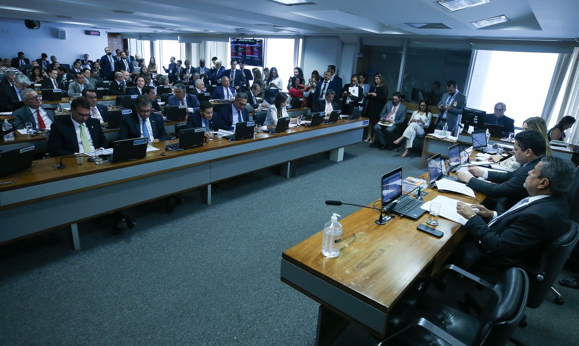 Brasília (DF) 04/10/2023 Reunião da CCJ durante discursão para liberação do comércio de Plasma. Foto Lula Marques/ Agência Brasil