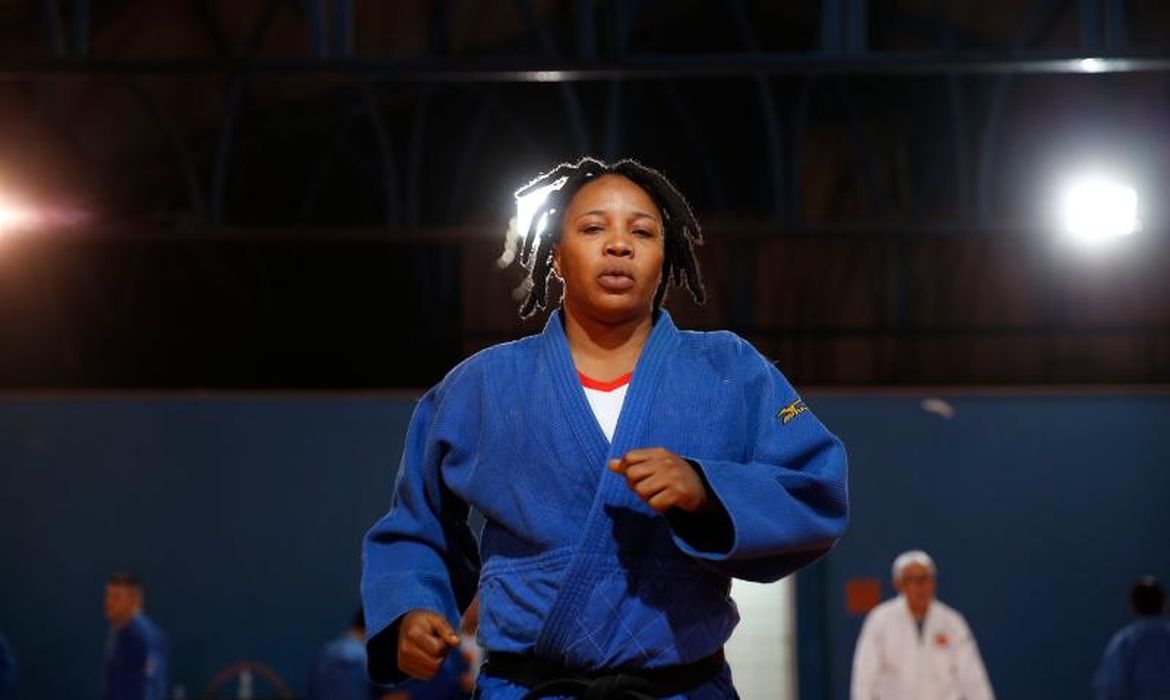 Aos 29 anos, a judoca congolesa Yolande prepara-se para os Jogos de Tóquio