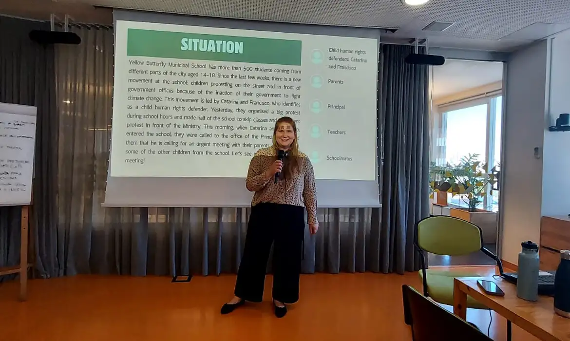 Pesquisadora e referência internacional em Empoderamento e Salvaguarda Infantil, Zsuzsanna Rutai.
