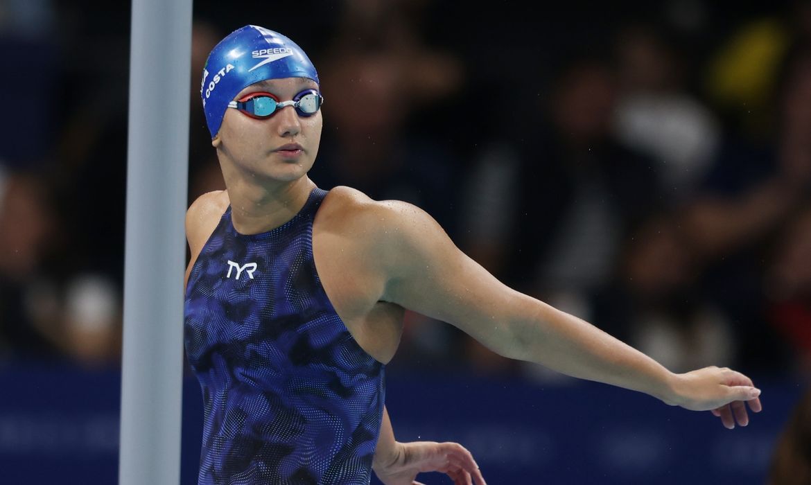 Mafê Costa se classifica a final dos 400m livre - natação - Paris 2024