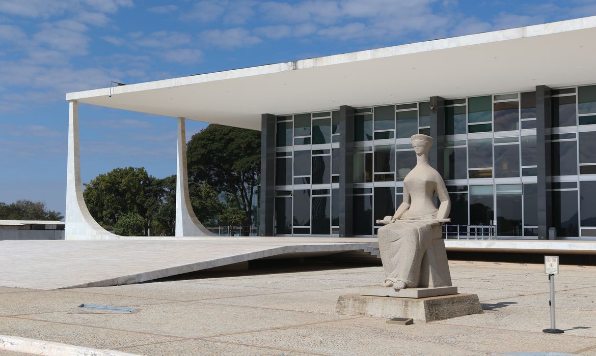 STF vota amanhã reajuste de salários de ministros e juízes | Agência Brasil