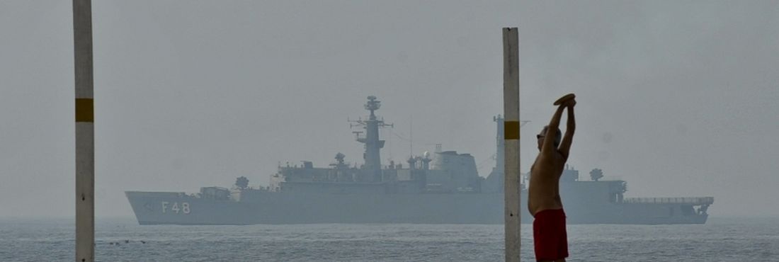 Denúncia levou a Capitania do Portos a iniciar investigação sobre a situação de dezenas de navios abandonados na Baía de Guanabara