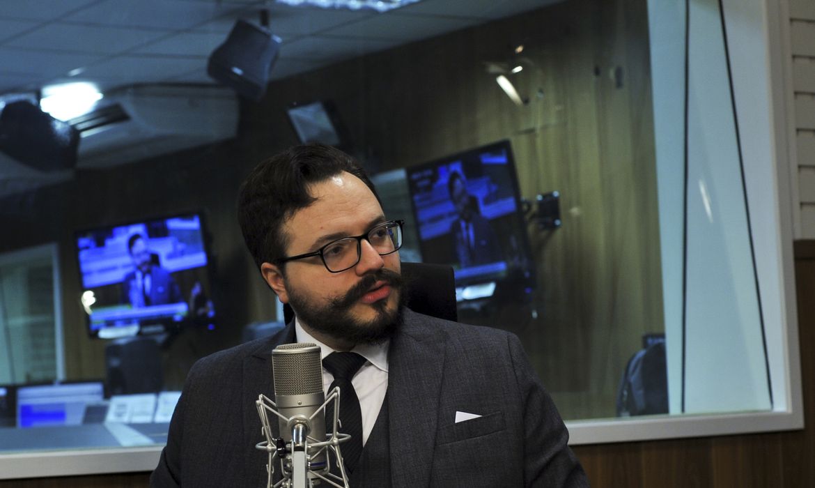 O Historiador, ex-presidente da Biblioteca Nacional e atual Secretário Nacional da Diversidade Cultural Rafael Nogueira, é o entrevistado no programa A Voz do Brasil.