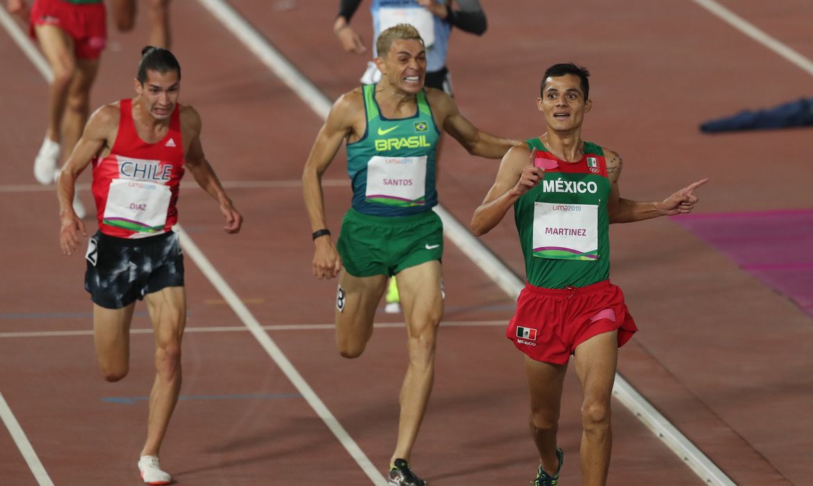 Altobeli da Silva conquista medalha de prata na prova dos 5.000 metros nos Jogos Pan-Americanos de Lima