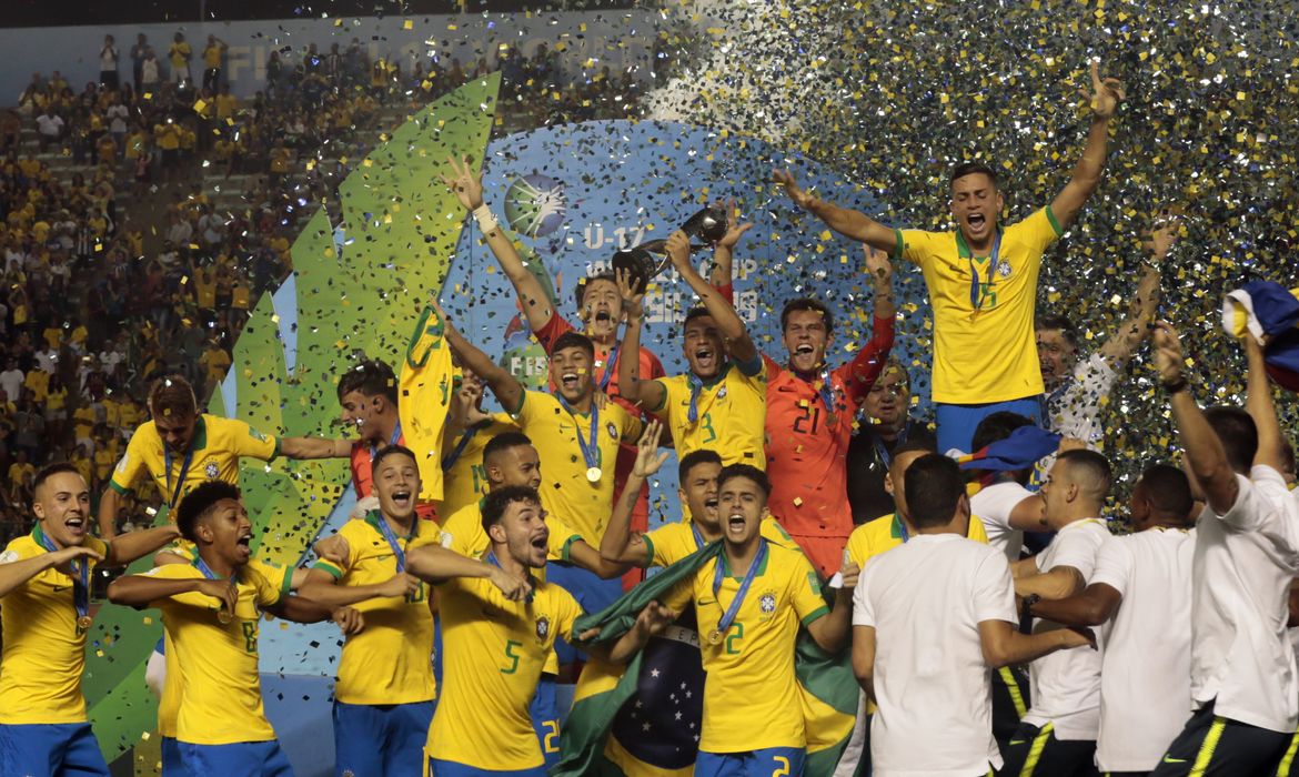 Jogos de Futebol Hoje: Brasileirão, Copa do Mundo Sub-17 e Copa do