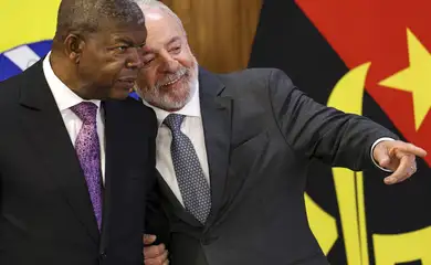 Brasília (DF), 23/05/2025 - O presidente Luiz Inácio Lula da Silva recebe o presidente de Angola, João Lourenço, em cerimônia oficial no Palácio do Planalto. Foto: Marcelo Camargo/Agência Brasil