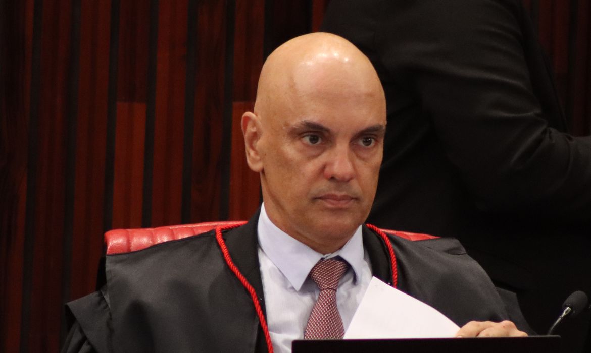Moraes nega mais um recurso de Bolsonaro contra inelegibilidade
