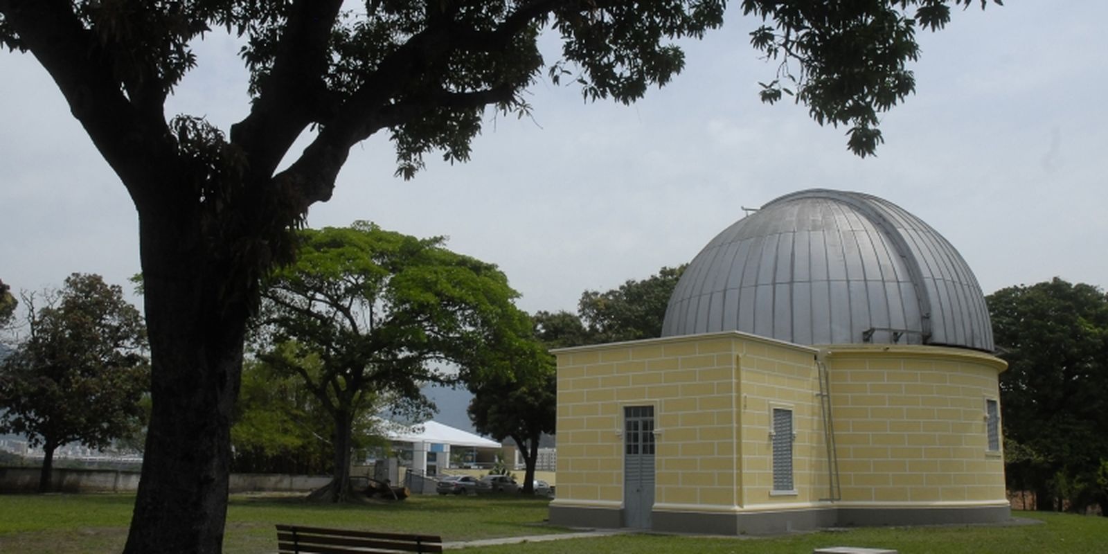 Após casos de covid-19, Observatório Nacional suspende atividades