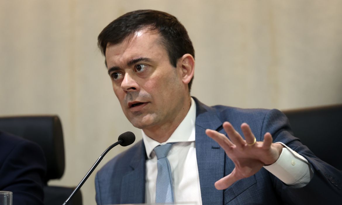 Tesouro: não há como ampliar corte de gastos sem reformas estruturais