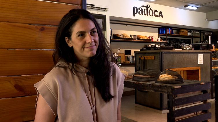 TV Brasil CAMINHOS DA REPORTAGEM (10/03) - PELO DIREITO DE SORRIR. - Catia Lopes sócia da padaria lixo zero Padoca. Foto: TV Brasil