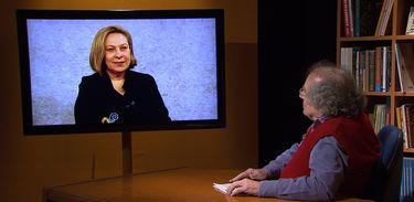 Moisés Rabinovici conversa com a pesquisadora Beatriz Kushnir