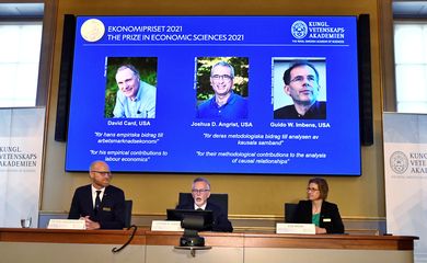 Card, Angrist and Imbens são os premiados com o Nobel de Economia 2021