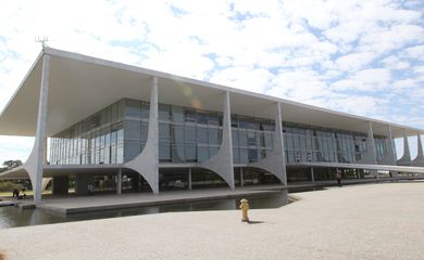 Palácio do Planalto na Praça dos Três Poderes em Brasília