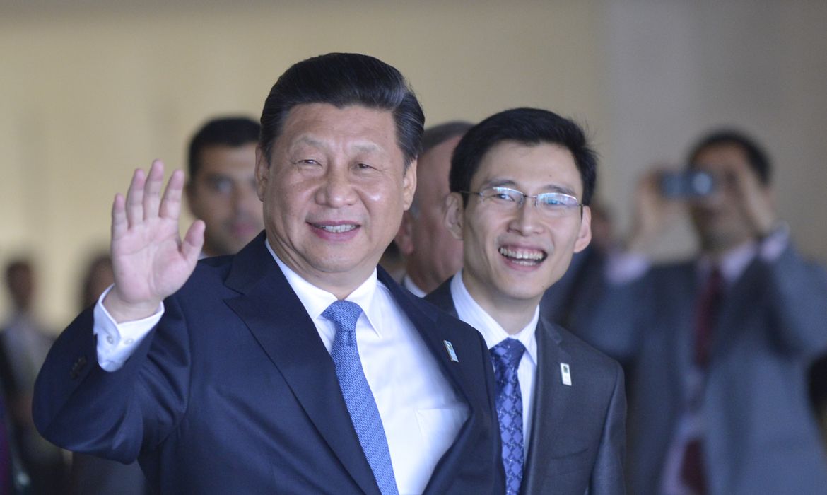 O Presidente da China, Xi Jinping após a segunda sessão de trabalho da reunião do BRICS (José Cruz/Agência Brasil)