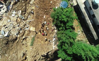 Imagens de drone das áreas de deslizamento de encosta em Petrópolis, em decorrência das fortes chuvas que atingiram, a região serrana do Rio de Janeiro