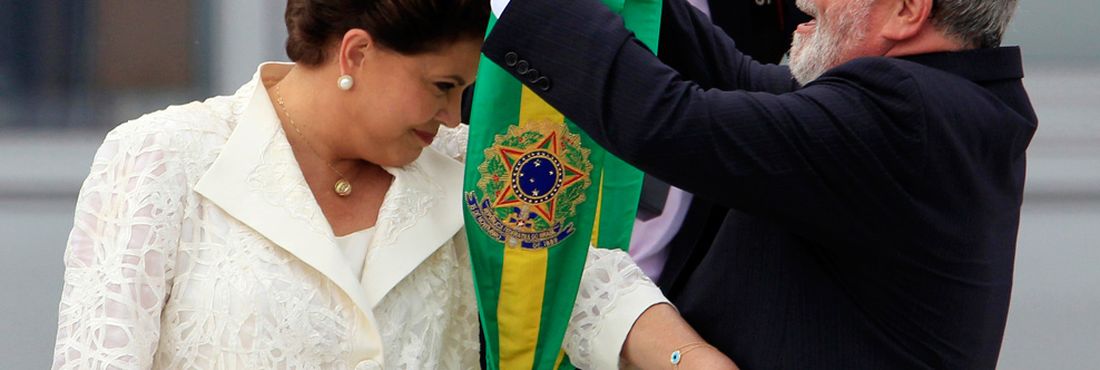 Se o presidente do Brasil não tomar posse dia 1 de janeiro, assume o vice-presidente