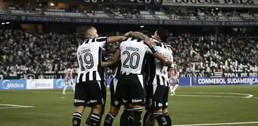 Botafogo 3 x 0 Independiente Petrolero