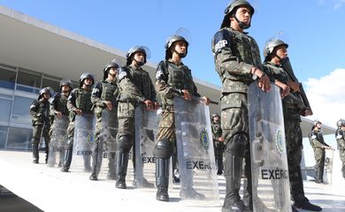 Brasília - Segurança é reforçada no Palácio do Planalto (Valter Campanato/Agência Brasil)