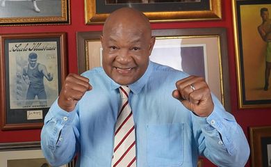 EUA - 22/03/2025 - Lenda do boxe, George Foreman morre aos 76 anos
Ex-campeão mundial foi medalhista de ouro olímpico e perdeu luta histórica contra Muhammad Ali. Foto/instagram/@biggeorgeforeman