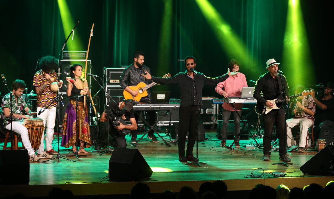 Brasília - 9º Festival de Música da Nacional FM de Brasília, no Teatro da Caixa Cultural (Valter Campanato/Agência Brasil)