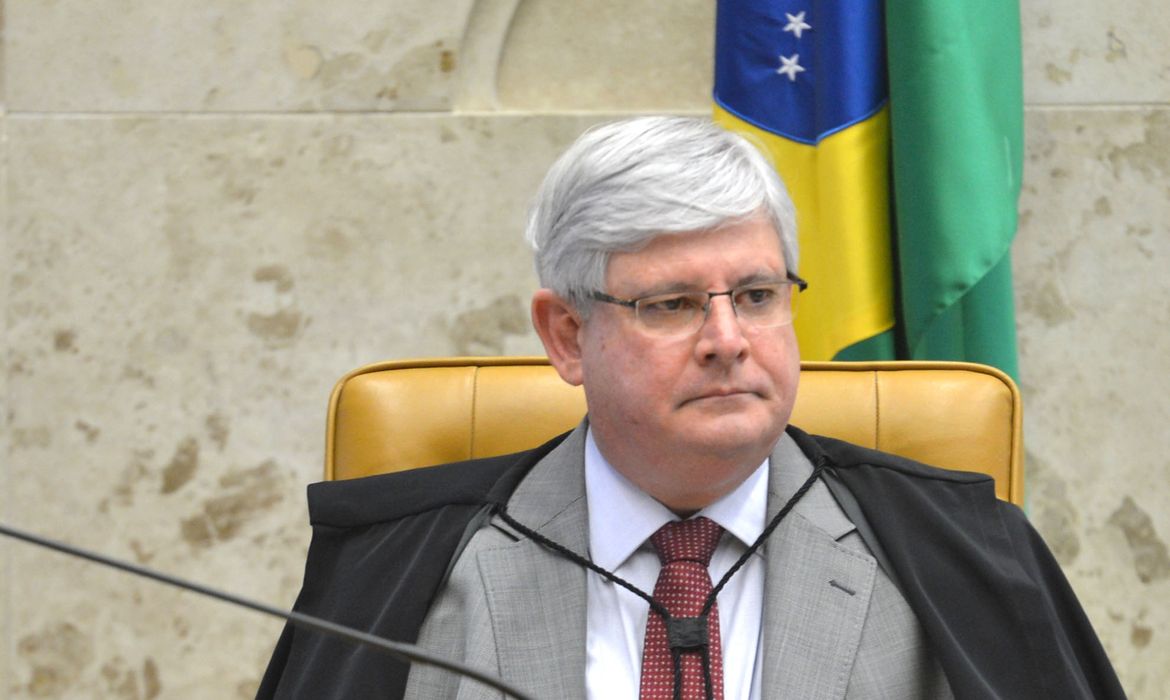 Brasília - Plenário do Supremo Tribunal Federal cancela sessão de julgamentos e convoca sessão extraordinária, às 17h30, para analisar processos sobre rito do impeachment  (Antonio Cruz/Agência Brasil)