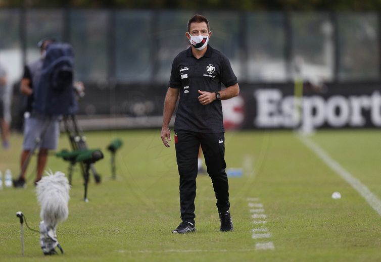 Rafael Ribeiro/Vasco/Direitos Reservados Ramon Menezes, técnico do Vasco