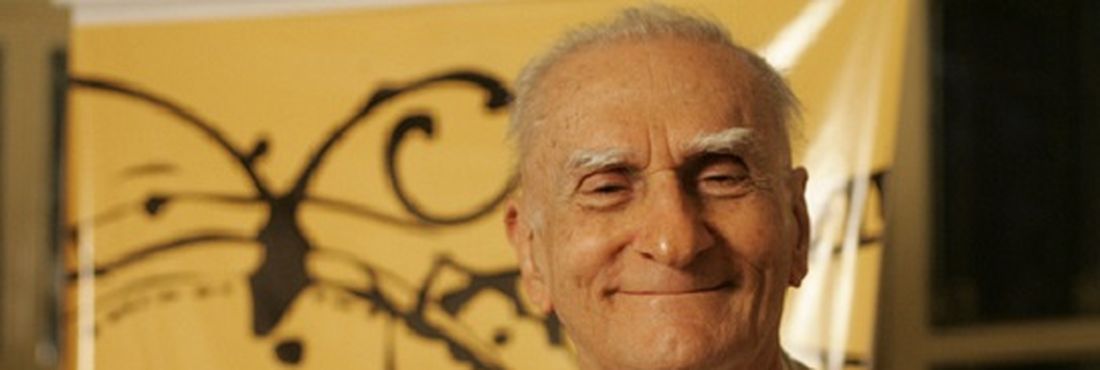Ariano Suassuna morreu na última quarta-feira (23), aos 87 anos
