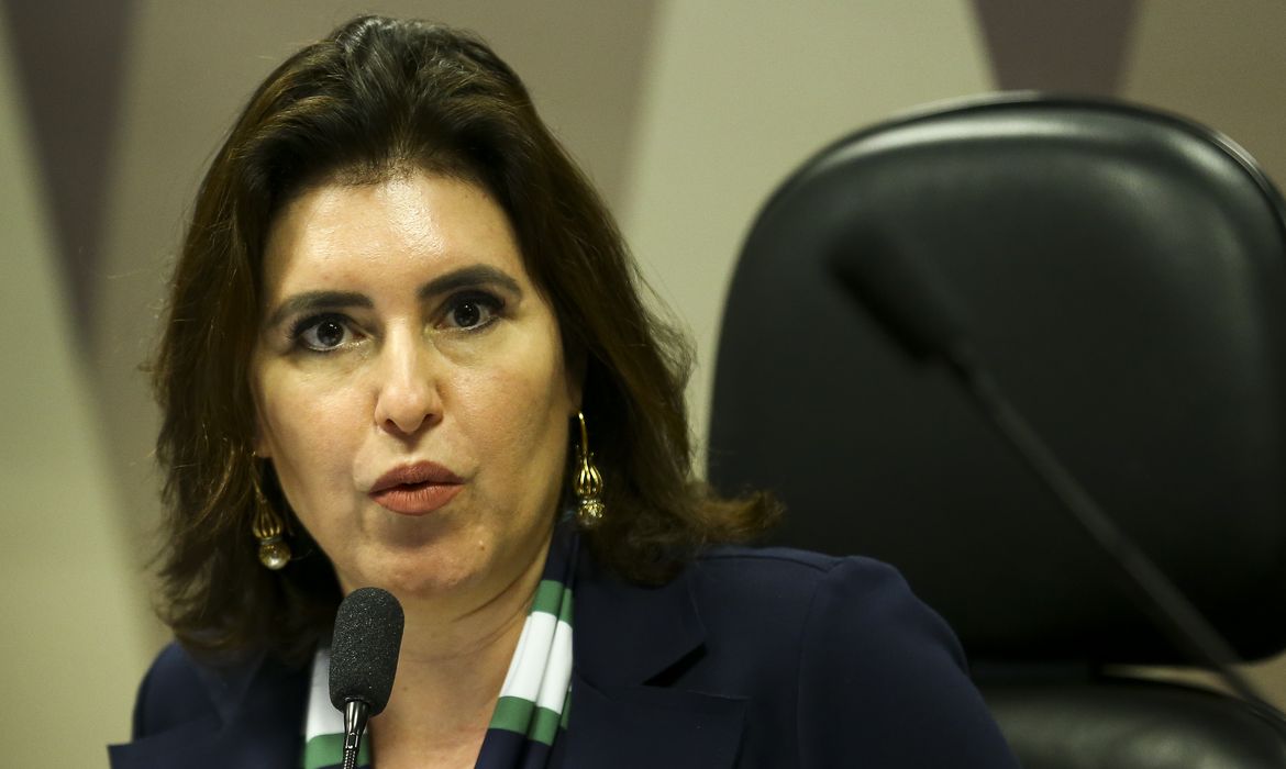  A senadora Simone Tebet durante reunião da Comissão de Constituição, Justiça e Cidadania (CCJ) do Senado  para apreciar e votar as nove emendas apresentadas à proposta de reforma da Previdência (PEC 6/2019).