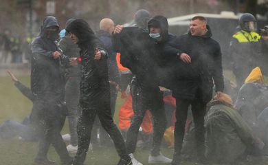Protest against COVID-19 restrictions in Amsterdam