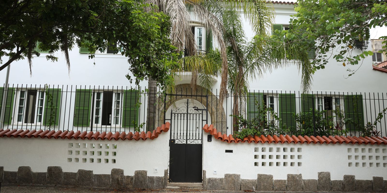 Casa usada em gravações de “Ainda Estou Aqui” atrai fãs e curiosos