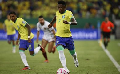 Vinícius Jr. em jogo do Brasil contra Venezuela
 12/10/2023     REUTERS/Adriano Machado