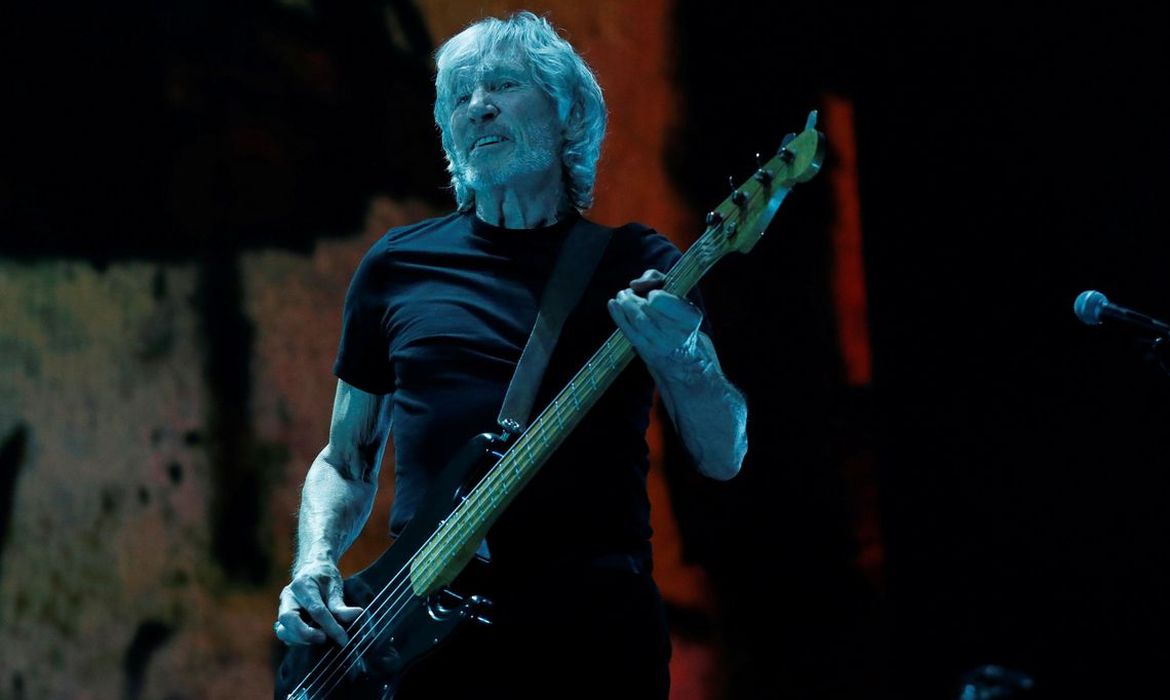 Roger Waters durante show em Los Angeles em 20/06/2017. Justiça Eleitoral alerta Roger Waters a não fazer manifestações eleitorais durante show em Curitiba neste sábado