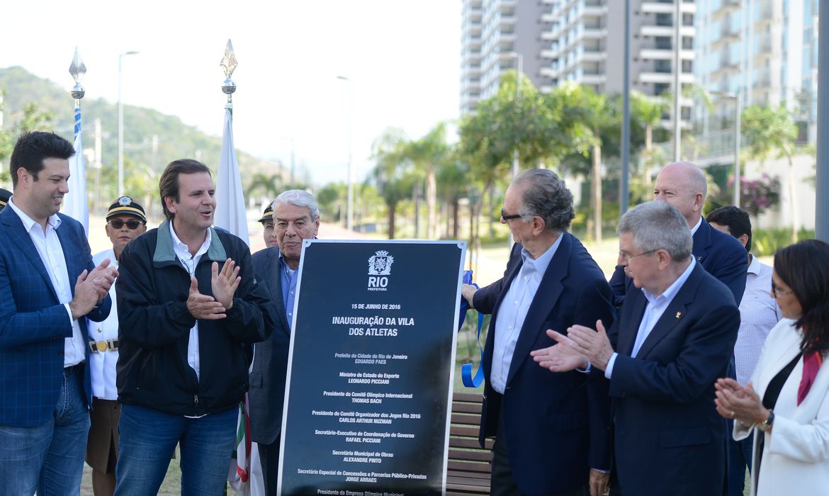Rio de Janeiro - Autoridades participam de inauguração da Vila dos Atletas (Tomaz Silva/Agência Brasil)