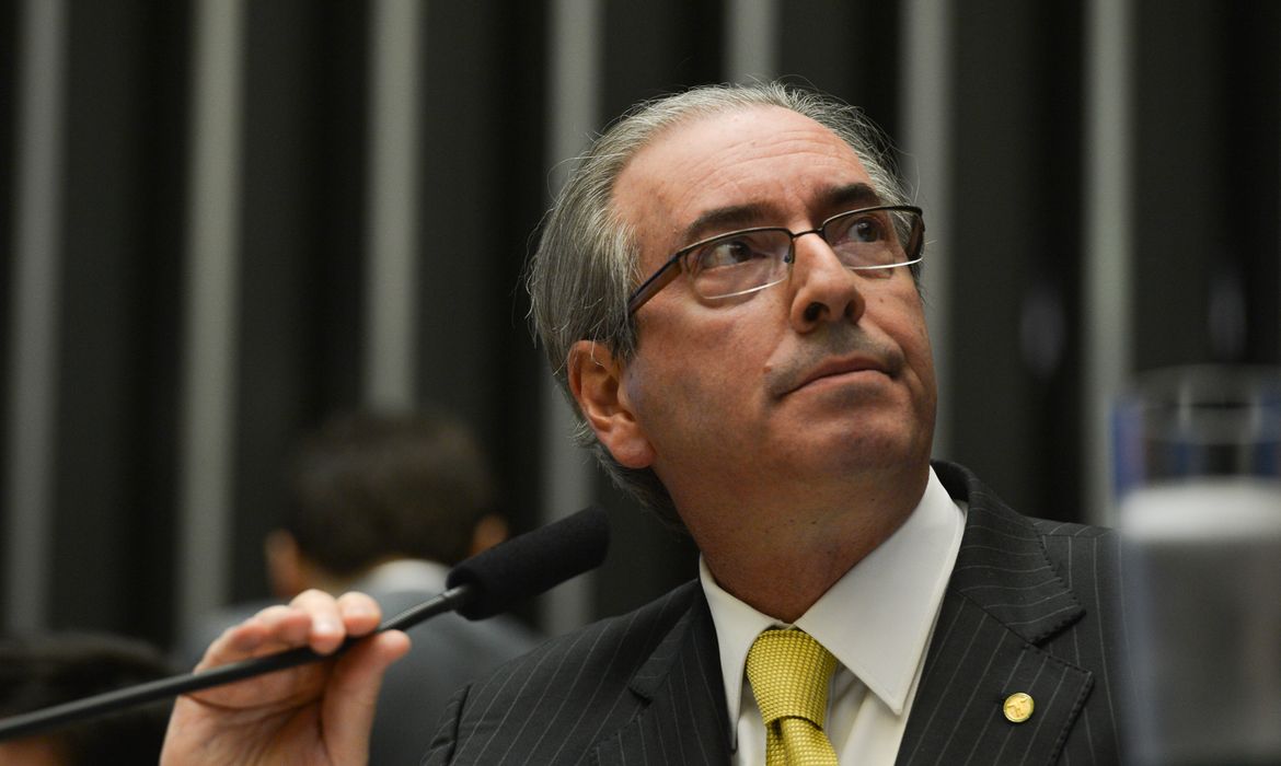 Brasília - Eduardo Cunha preside Ordem do Dia da Câmara dos Deputados para analisar e votar projetos (Fabio Rodrigues Pozzebom/Agência Brasil)