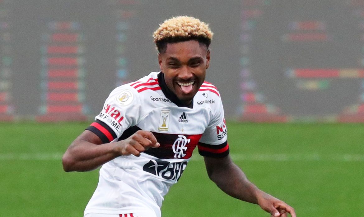 Flamengo massacra Corinthians no Itaquerão, com vitória de 5 a 1 Flamengo massacra Corinthians no Itaquerão, com vitória de 5 a 1