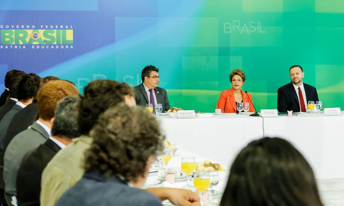 Brasília - DF, 15/01/2016.Presidenta Dilma Rousseff durante café da manhã com jornalistas-setoristas do Palácio do Planalto. Foto: Ichiro Guerra/PR