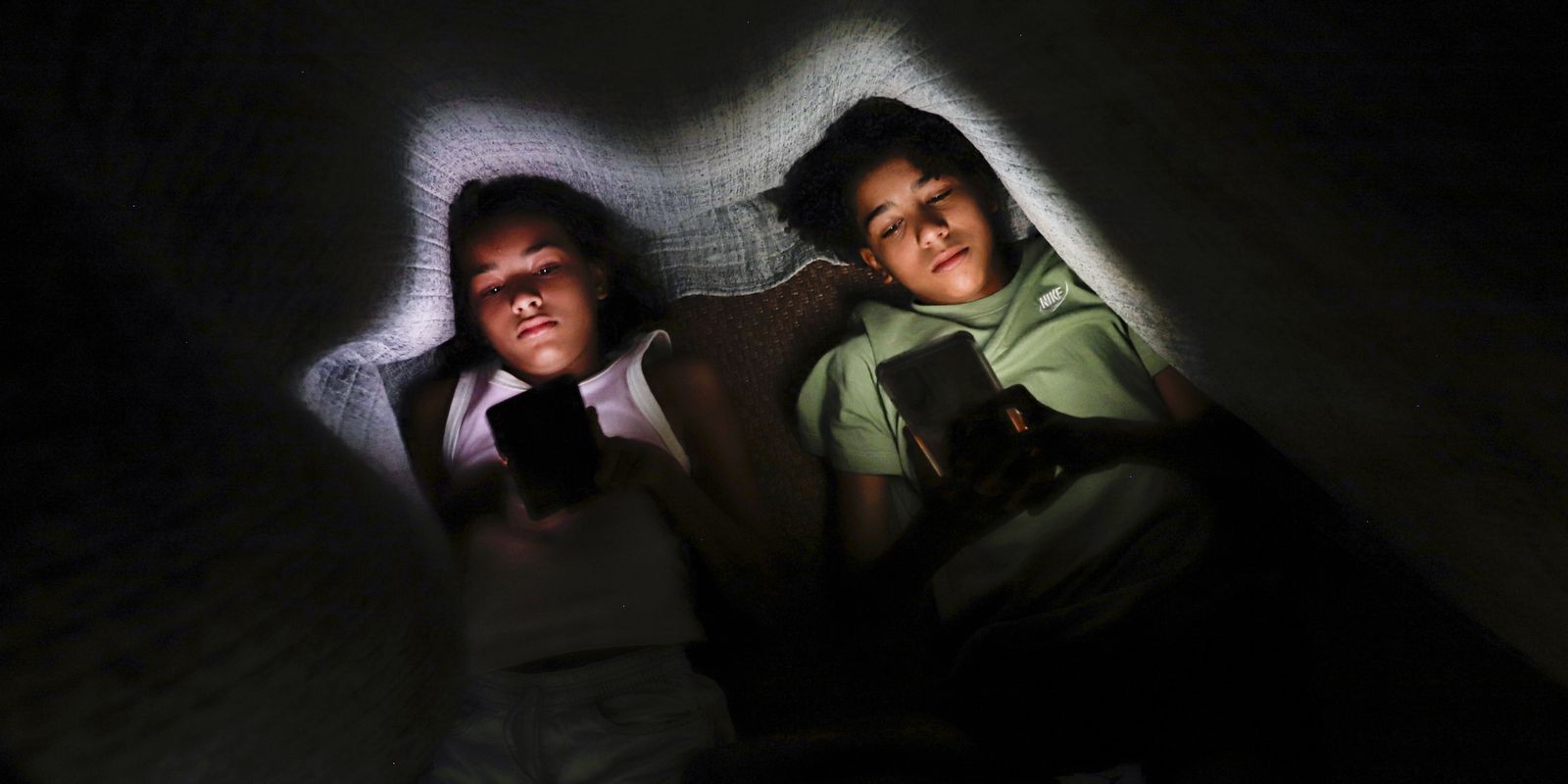 Veja as dicas para proteger crianças e adolescentes nas redes sociais
